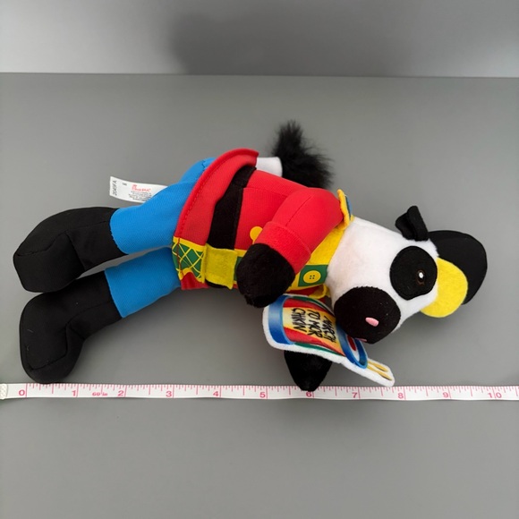 Chick-Fil-A 10" Plush Cow Toy Nutcracker "March To Mor Chikin" Christmas Holiday - Picture 4 of 8